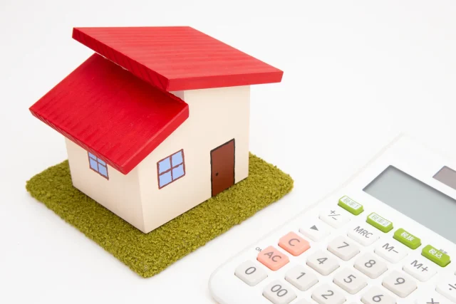 専門業者に引き戸の鍵の後付けを依頼する場合の費用相場はいくら？