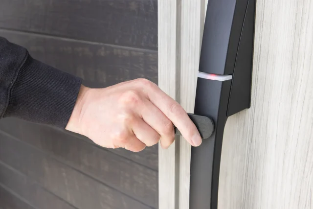 YKKスマートキーが反応しない原因をキー側とドア側で切り分ける方法は？