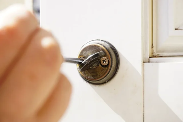 ホームセンター購入のディンプルキーで鍵交換DIYできる?